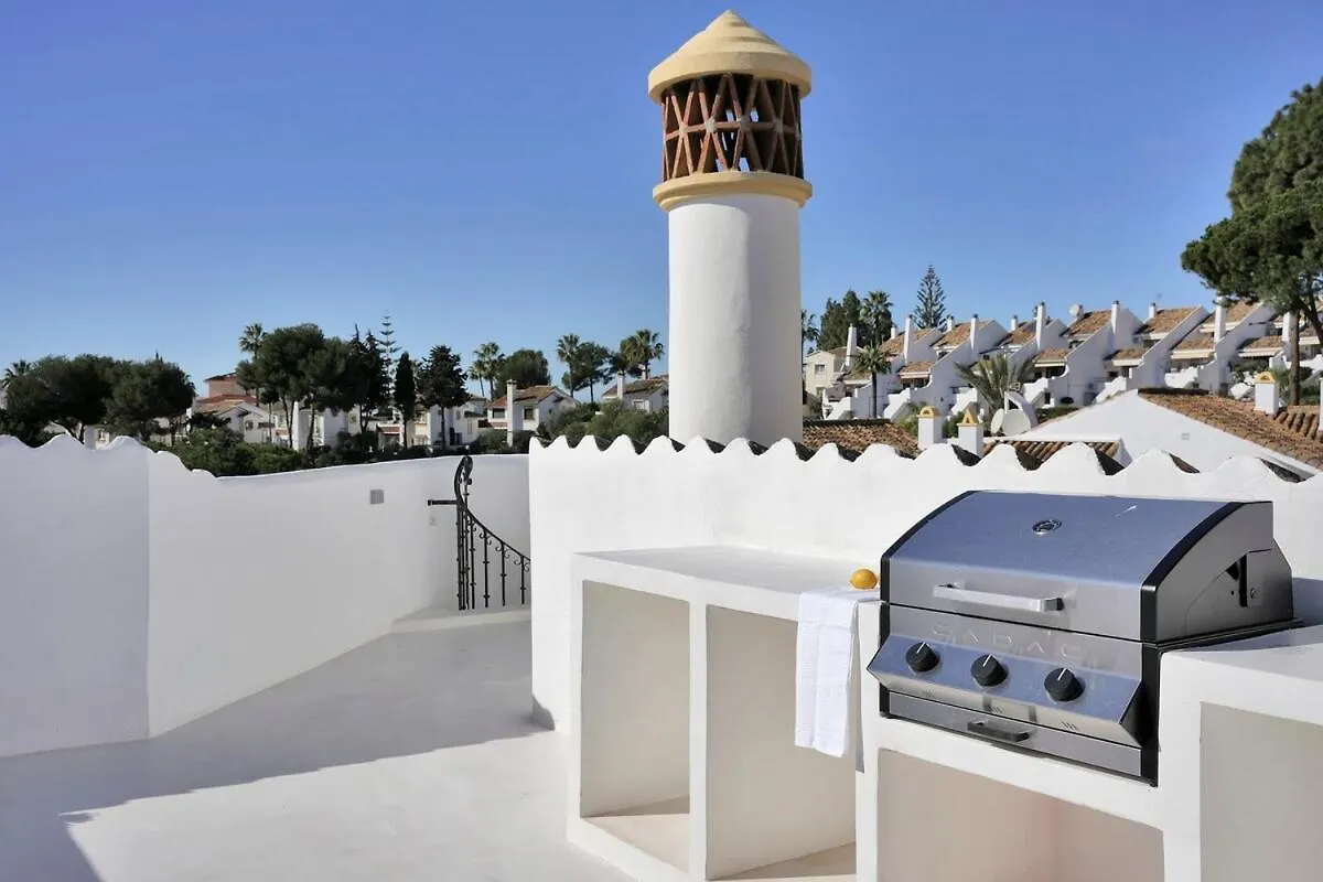 شقة Modern Penthouse With Panoramic Views In Calahonda Sitio de Calahonda 0*,